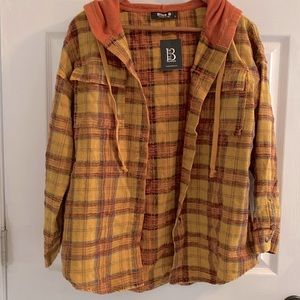 Size small gold and red shacket